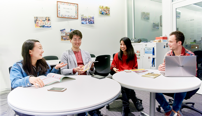 lol赛事竞猜官网app下载 全世界2億2000万人がFacebookを通じて10億件のコメントと好みを交わした